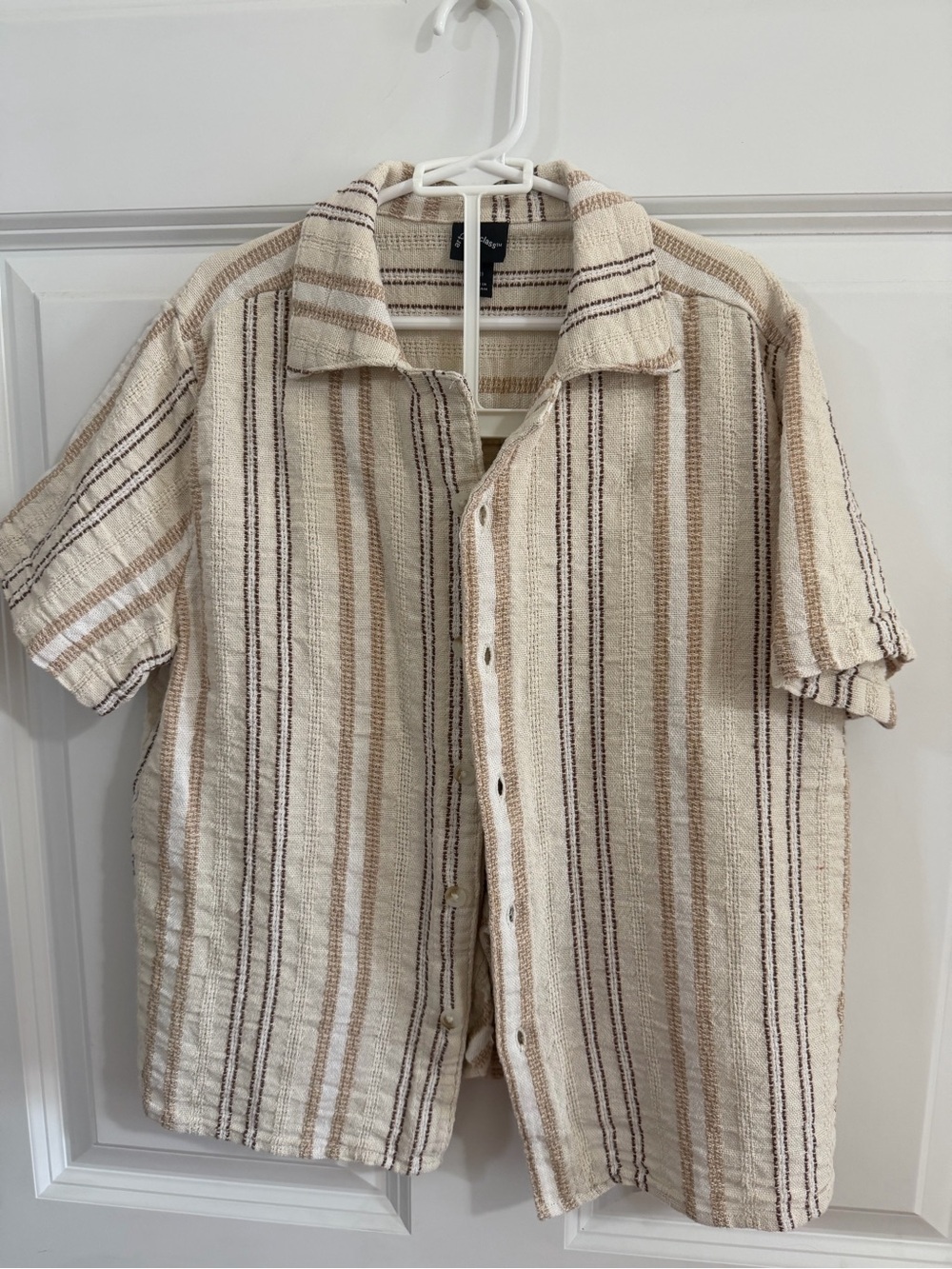 art class Cream & Tan Striped Short-Sleeve Button-Up Shirt